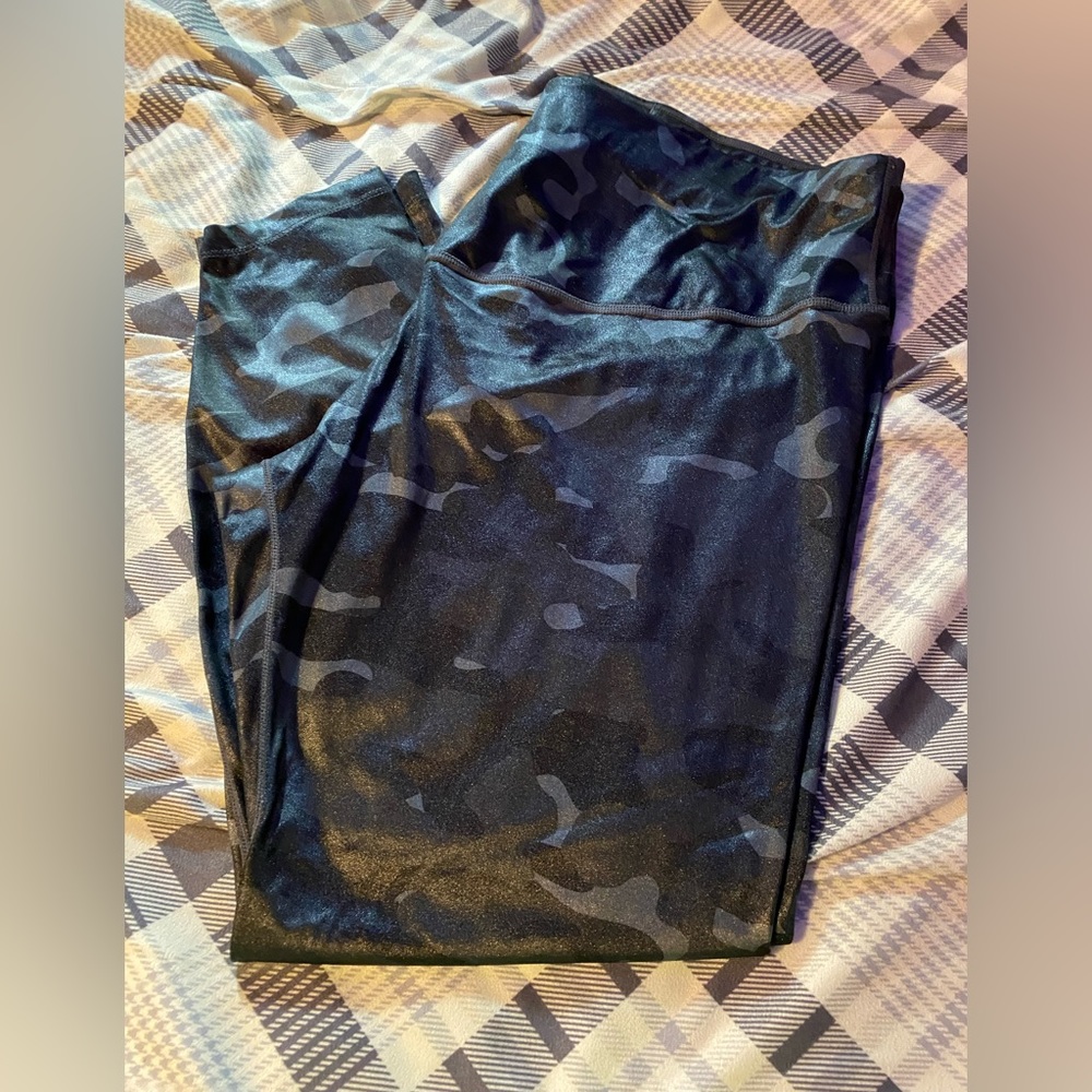Nike Black camo leggings 2X ACTIVE WEAR